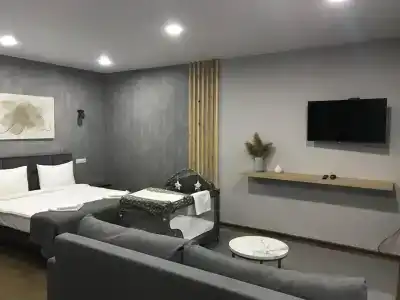 LOFT ROOM - 2