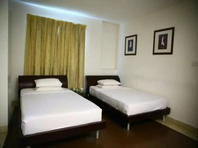 Collection O 28825 Oriental Inn Gopalapuram - 56