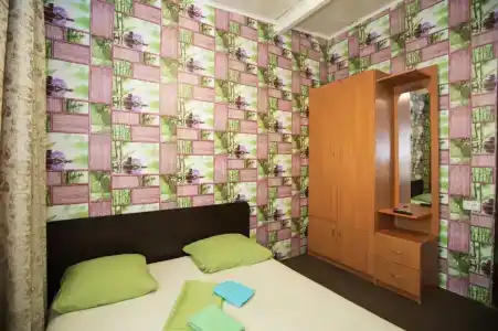 У Александра - 22