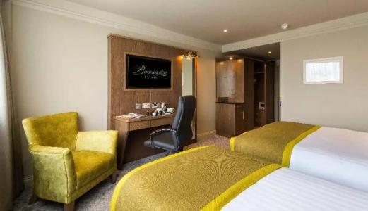 Bonnington & Leisure Centre - 90