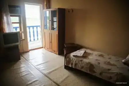 Азовский персик - 25