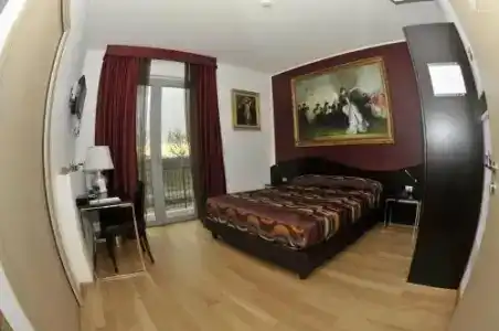 La Grotta - 16