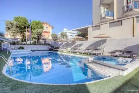 Ferretti Beach - 0