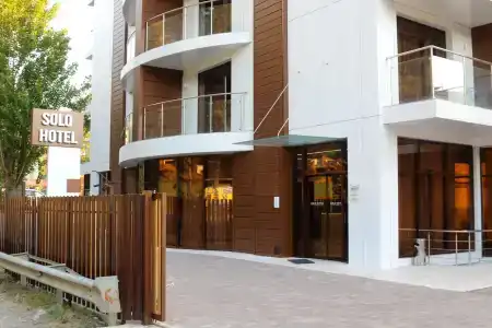 Solo Hotel - 4