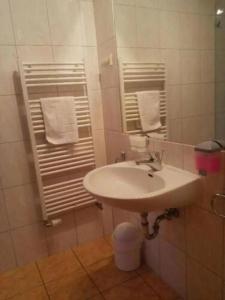 Im Schwedischen Hof - 18