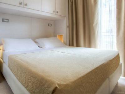 Ferretti Beach - 11