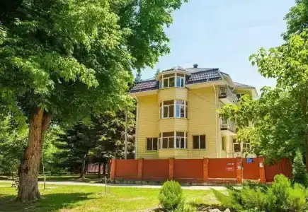 Весна - 27