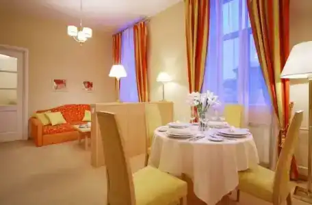 Октябрьская - 50