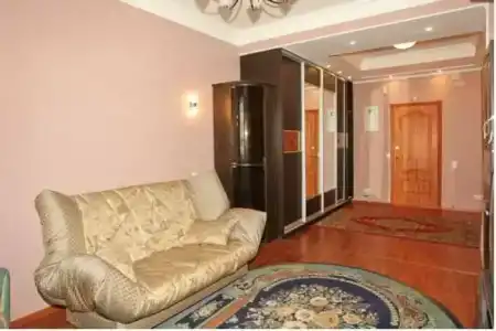 Room-Club - 1