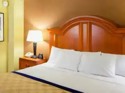 Embassy Suites San Antonio Northwest I-10 - 18