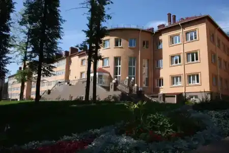 Газовик - 6