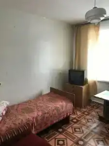 Нефтяник - 37