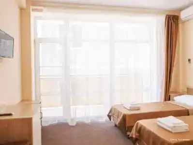 Три Звезды - 39