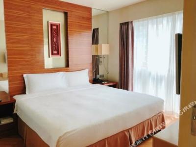 Ascott - 7
