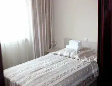 Белый Дом - 3