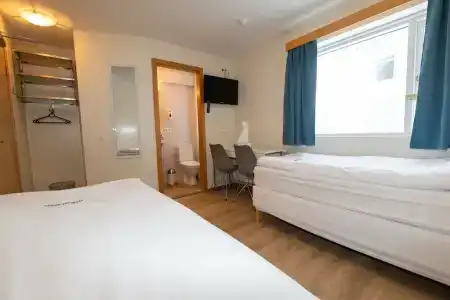 Akureyri - 19