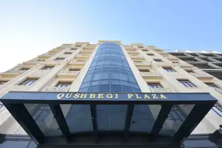 Qushbegi Plaza - 1