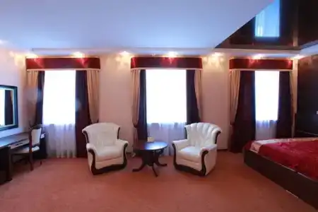 Губернский - 18