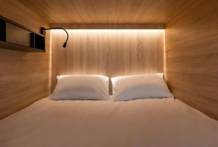 Globe Runner & Hostel - 12