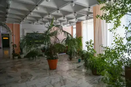 Солнечный - 12