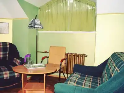 CapsuleCity Hostel - 9