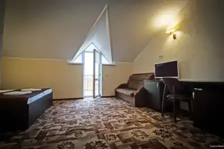 Luxury House - 94