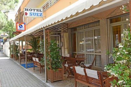 Suez - 10