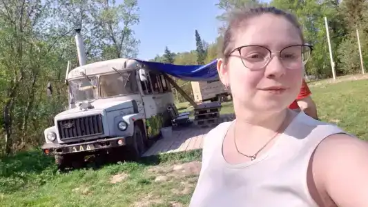 Автобус в лесу - 36