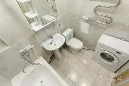 Dve Podushki Na Preminina 4 Flat - 2