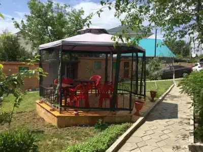 Семейный дворик - 0