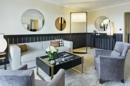 Hôtel Barrière Le Gray d'Albion - 72