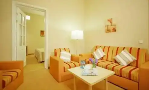 Октябрьская - 30