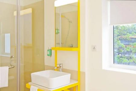 Bloomrooms @ New Delhi Railway Station - 15