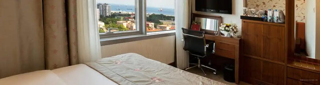 Ramada & Suites by Wyndham İstanbul Ataköy - 60