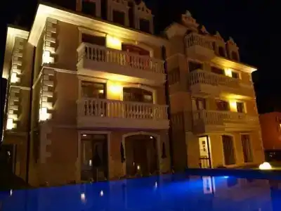 Guest House Aristokrat - 2