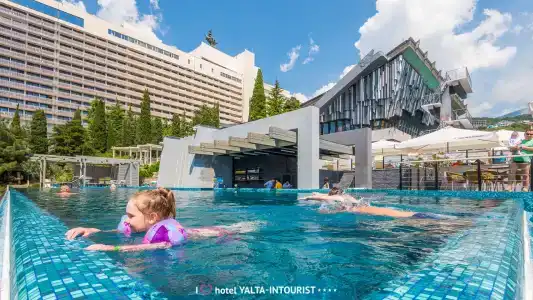 Ялта-Интурист - 18