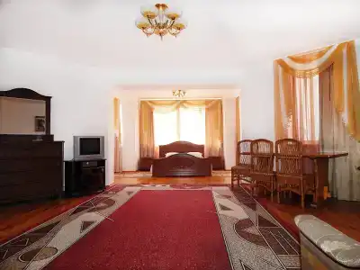 Консульский дворик - 16