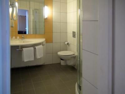 ibis Kiev City Center - 34