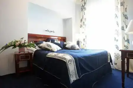 Золотой Треугольник - 81