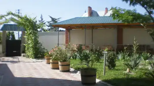 Московский - 35