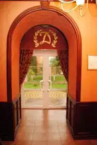 Династя - 15