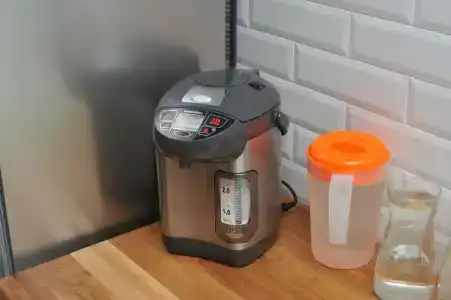 В Угличе - 60