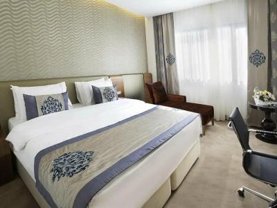 Ramada & Suites by Wyndham İstanbul Ataköy - 51