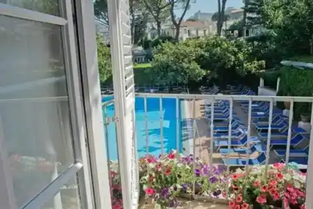 Giordano - 4