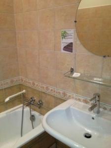 Hôtel Orange Marine - 40