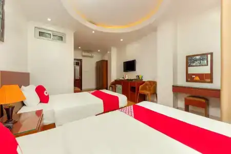 Reddoorz Plus Near Cau Giay Park - 15
