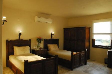 Mandarin & Mango Boutique - 17