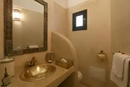 Riad Baba Ali - 7