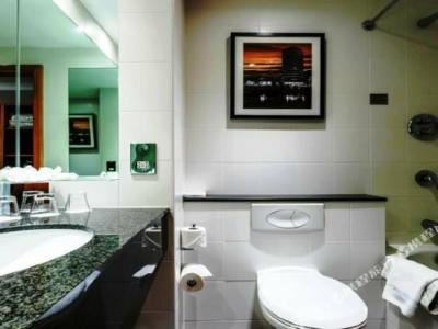 Clayton Cardiff Lane - 69