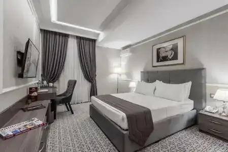 The Royal Mezbon & SPA - 75